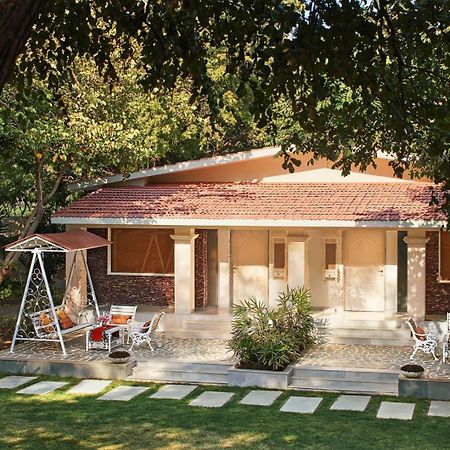 Taj Aravali Resort & Spa Udaipur Eksteriør billede