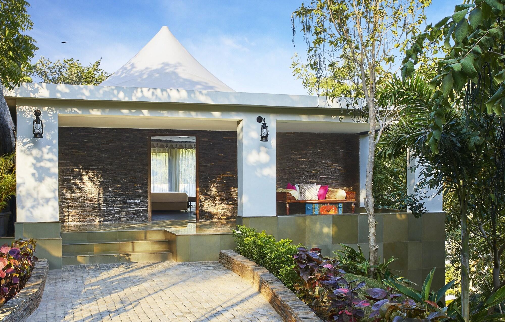 Taj Aravali Resort & Spa Udaipur Eksteriør billede