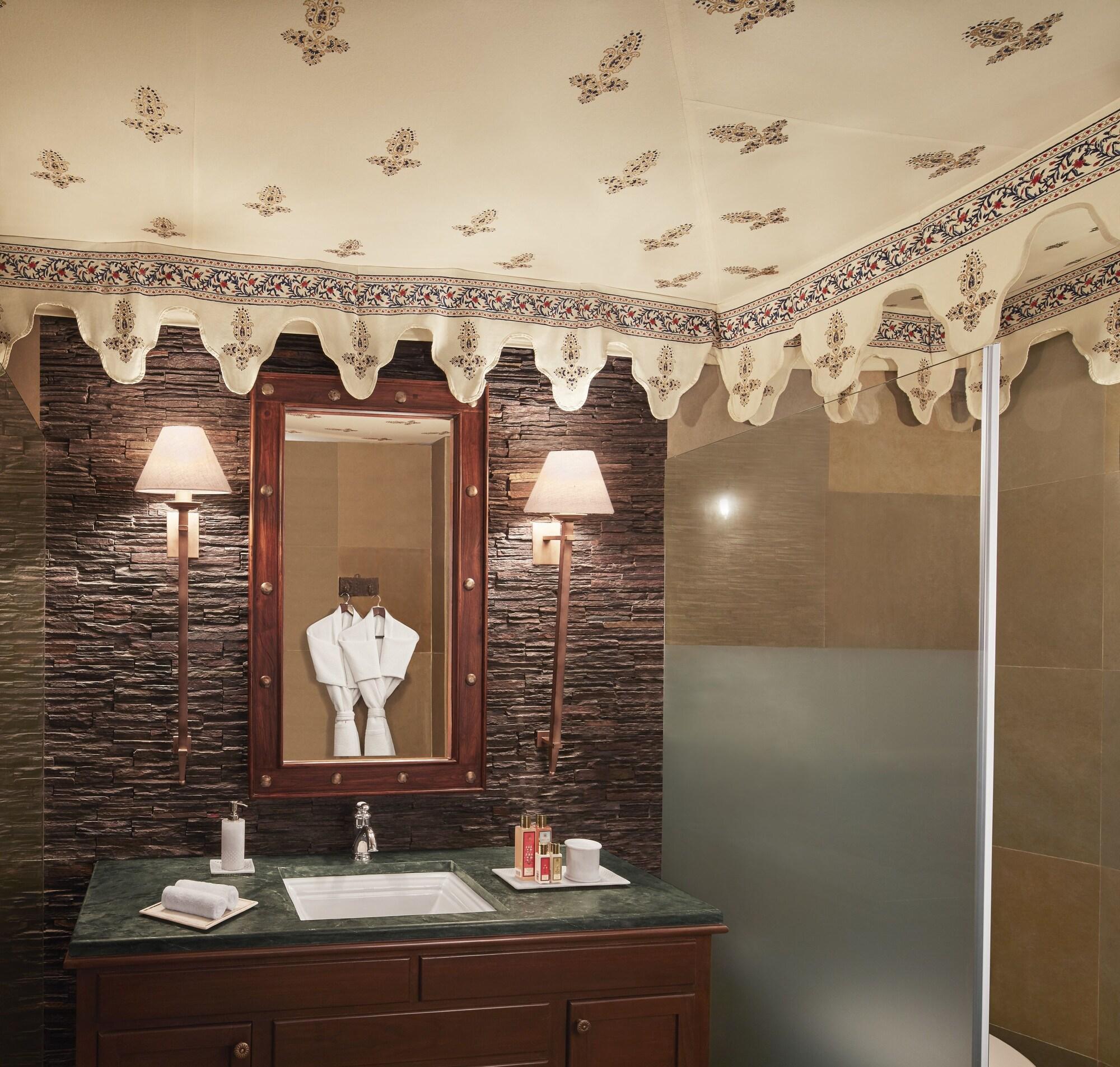 Taj Aravali Resort & Spa Udaipur Eksteriør billede